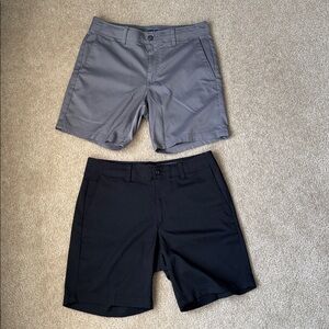PGA Tour Men’s 7” Golf Shorts 2 Pair (Gray & Black) Waist size 30